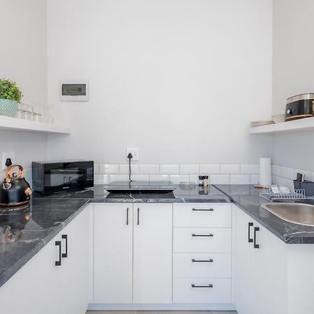 34.4 Degrees South Studio Apartment 阿古拉斯 外观 照片